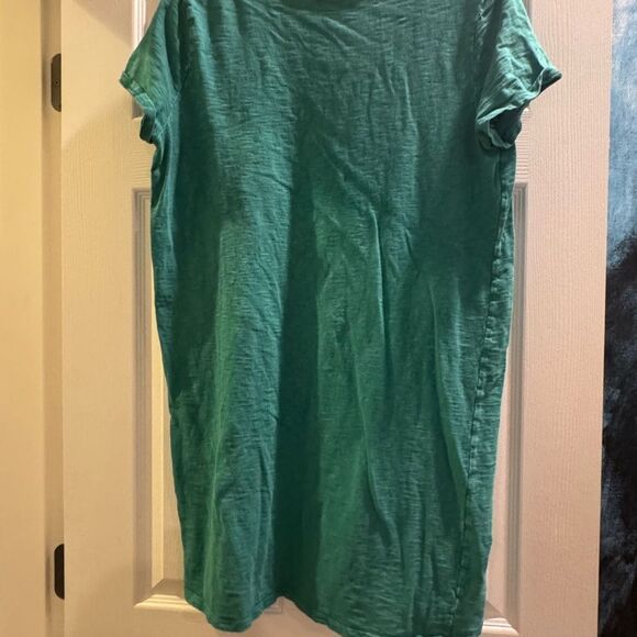 Women's Green T-Shirt Dress - Picture 2 of 5